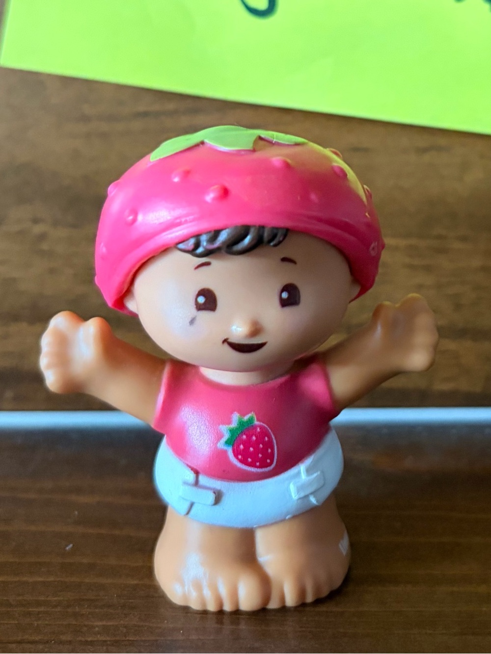 Strawberry Baby little people simba